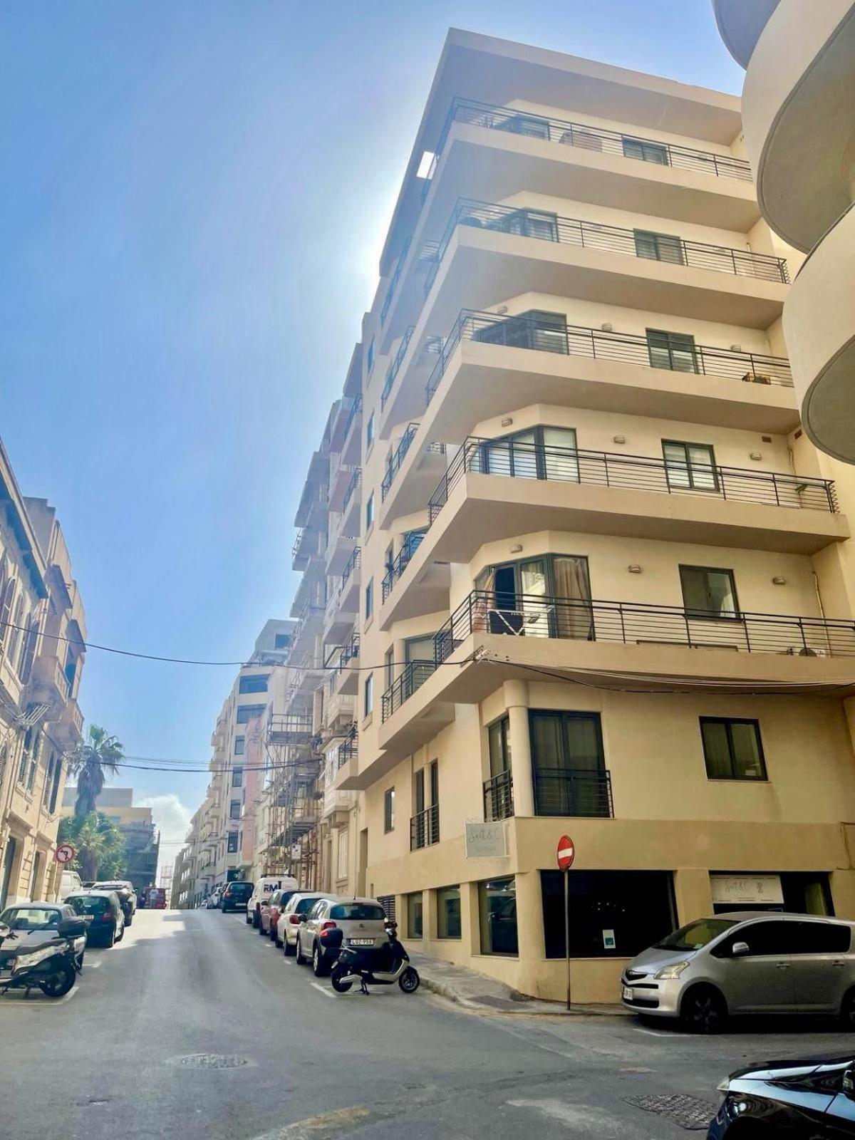 Aron Seaviews Apartment 슬리에마 외부 사진