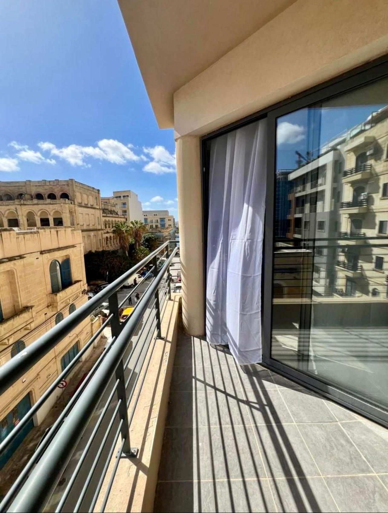 Aron Seaviews Apartment 슬리에마 외부 사진